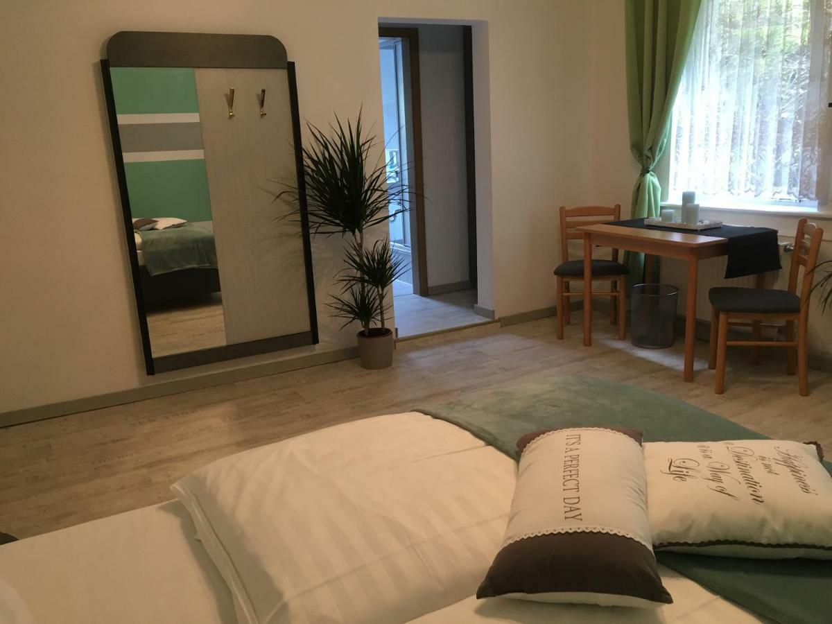 Hopfengrund Hotel Arnstadt Ngoại thất bức ảnh